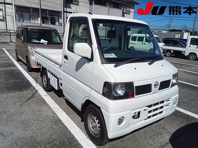 2010 Nissan クリッパー 4WD Japan auction vehicle