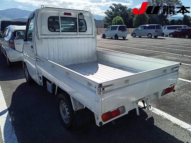 2010 Nissan クリッパー 4WD auction photo 2