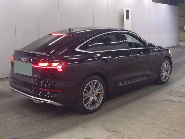 2021 Audi e-tron Sportback 55Q Toro 1st Edition 4WD auction photo 5