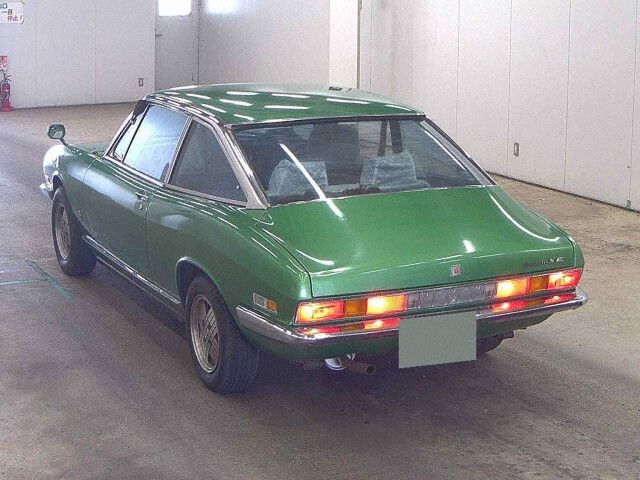 1977 Isuzu 117クーペ XT auction photo 2