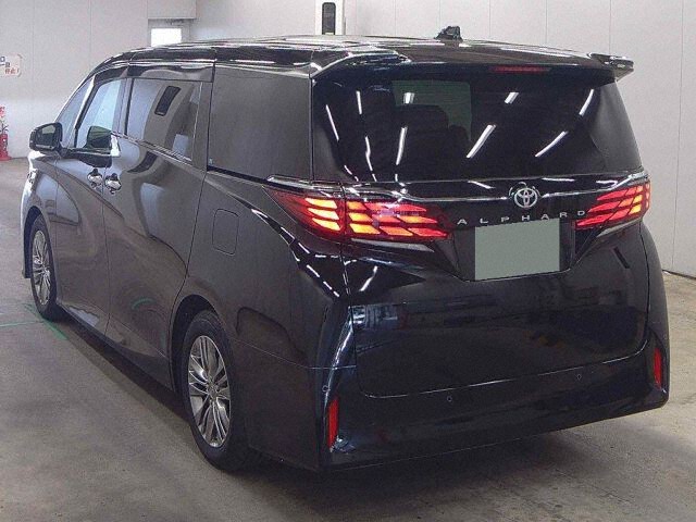 2025 Toyota Alphard Z auction photo 2