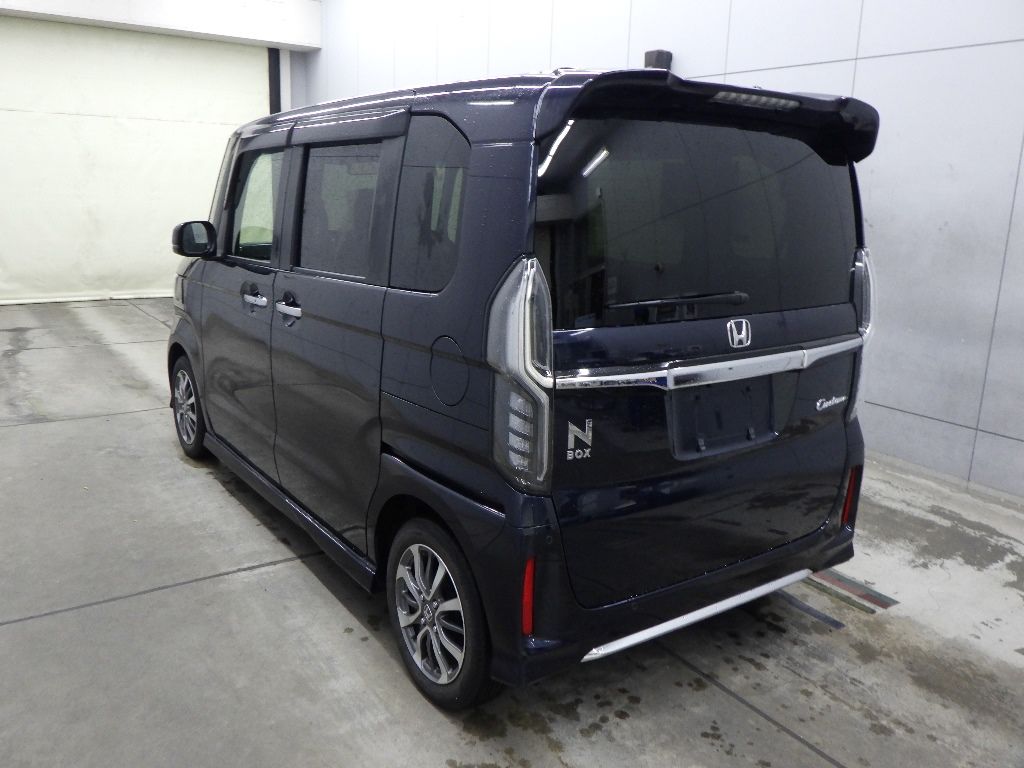 2021 Honda N-BOX カスタムL auction photo 5