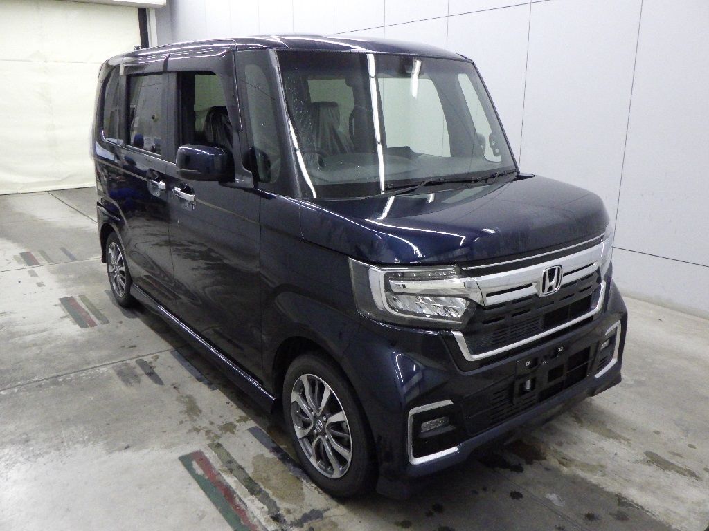 Japan Auction Vehicles 18 2021 Honda N-BOX カスタムL auction photo