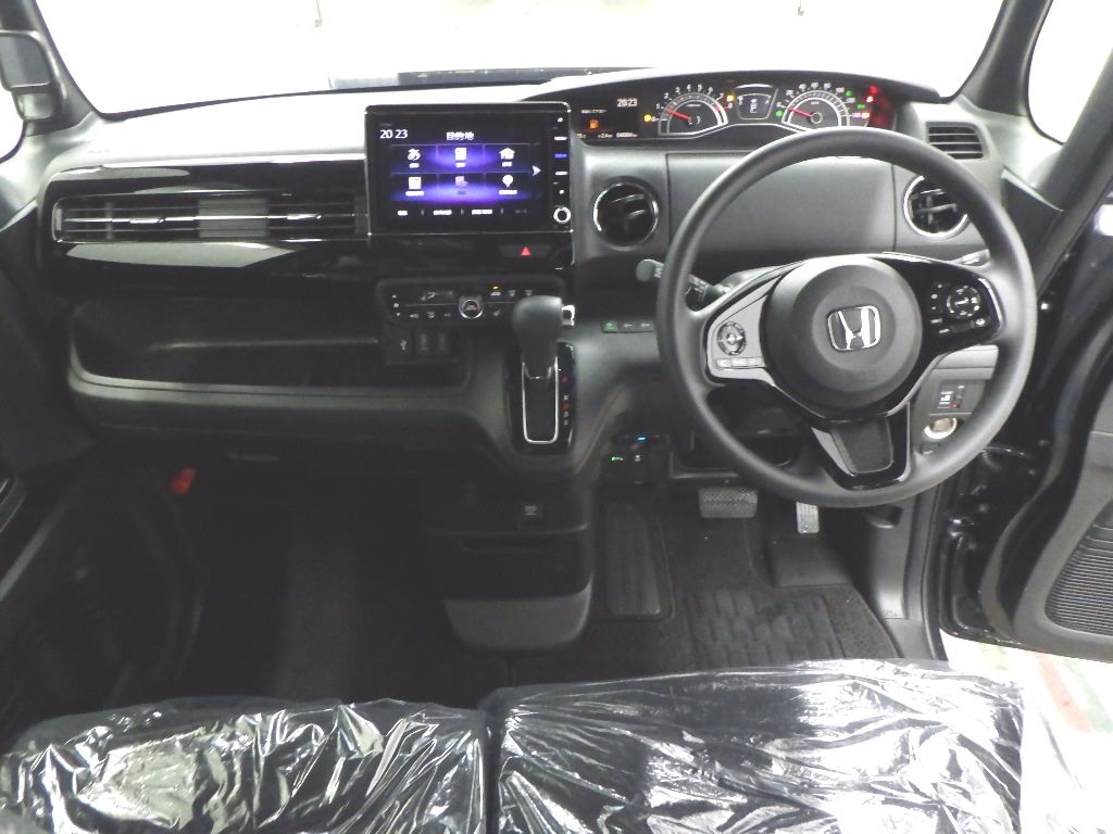 2021 Honda N-BOX カスタムL auction photo 3