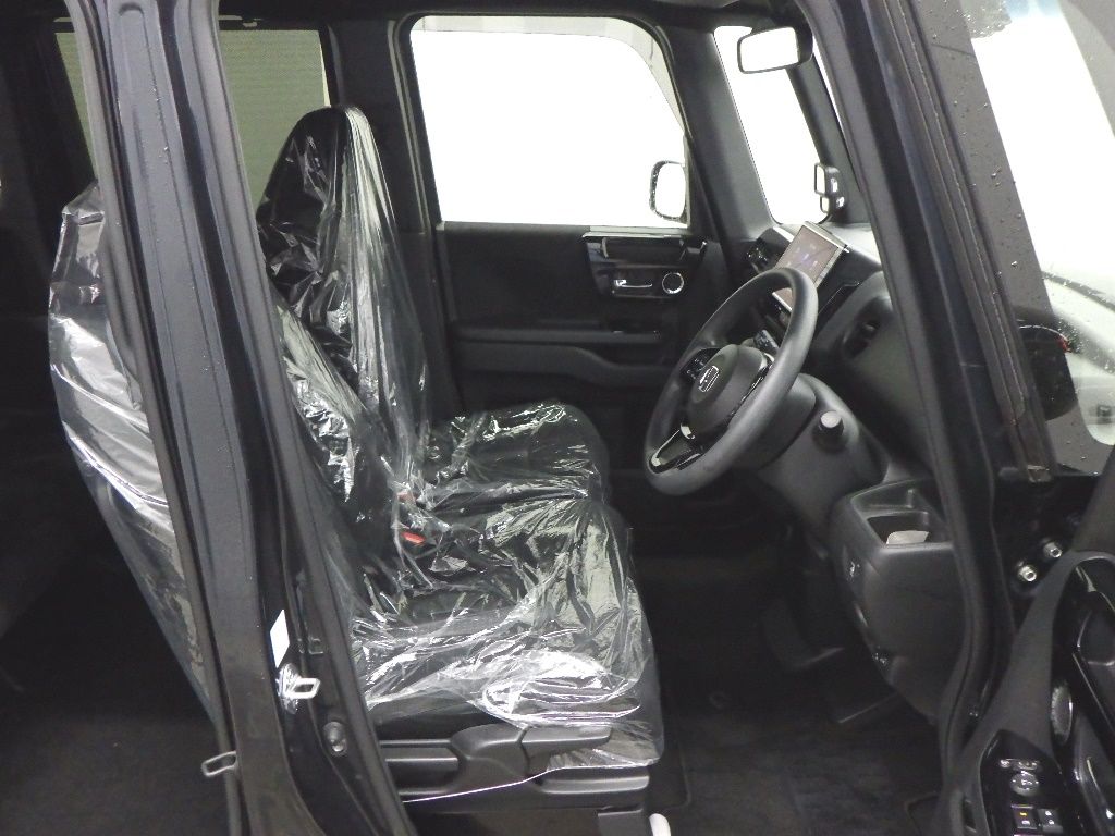 2021 Honda N-BOX カスタムL auction photo 6