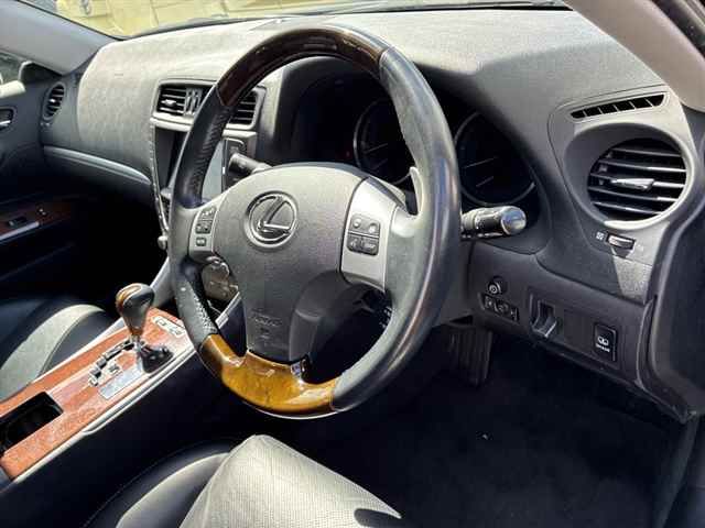 2011 Lexus IS IS250バージョンL auction photo 3