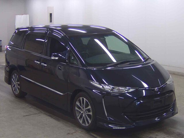 2017 Toyota Estima Aeras Premium Japan auction vehicle