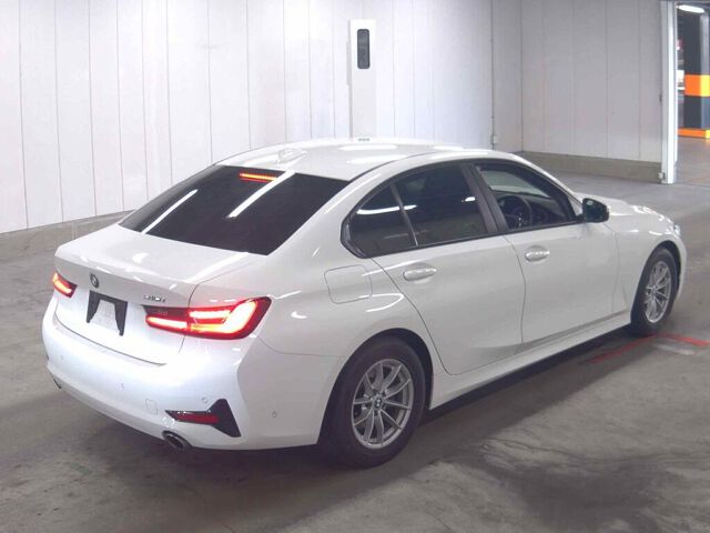 2021 BMW 3 Series 318I auction photo 5