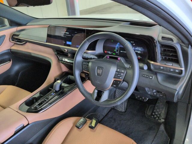 2024 Toyota Crown Sport Sports Z (HEV) 4WD auction photo 3