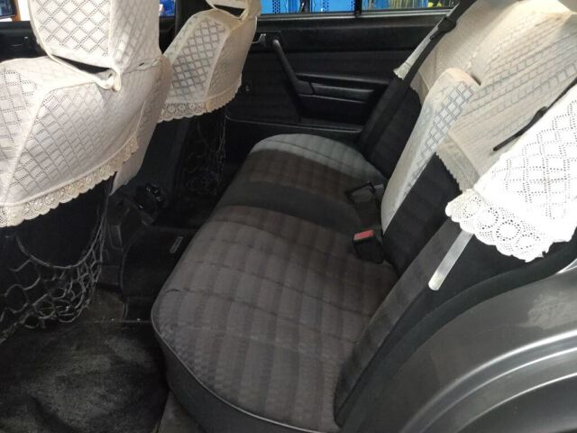 1991 Mercedes-Benz 190クラス 190E2.6 auction photo 6