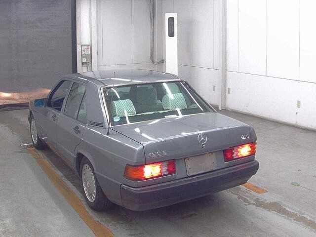 1991 Mercedes-Benz 190クラス 190E2.6 auction photo 2