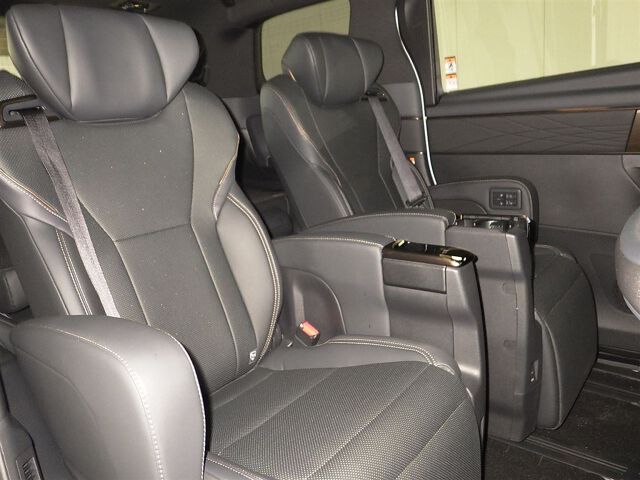 2026 Toyota Alphard Z auction photo 6