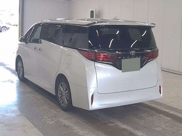 2026 Toyota Alphard Z auction photo 2