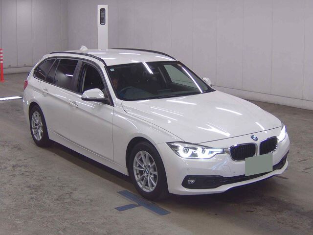 2018 BMW 3 Series 320Dツーリング Japan auction vehicle
