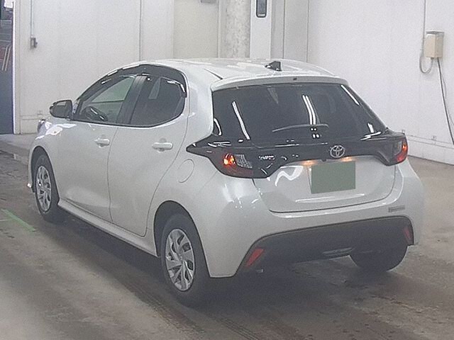 2026 Toyota Yaris X auction photo 2