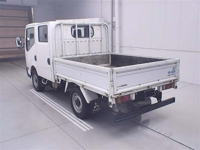 2018 Mitsubishi Fuso Canter 4WD Guts Double Cab auction photo 2