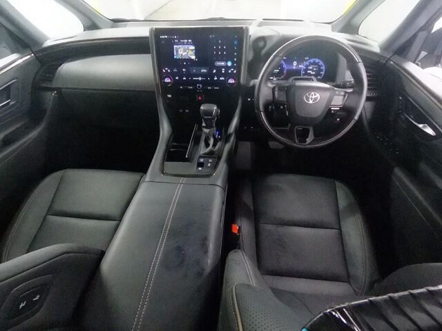 2025 Toyota Alphard Z auction photo 3