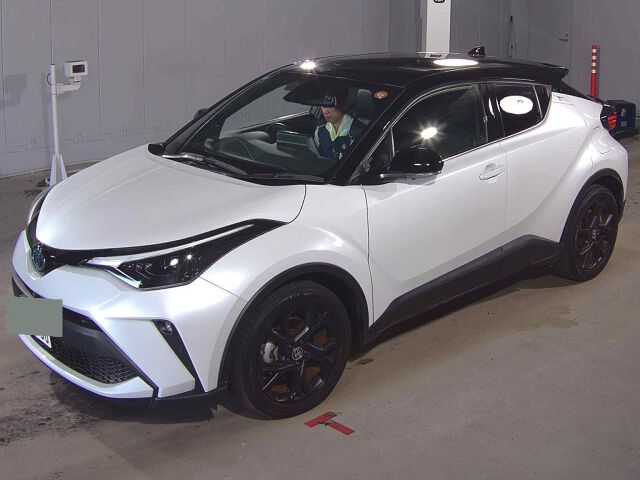 2022 Toyota C-HR Gモードネロセフティ+2 auction photo 4