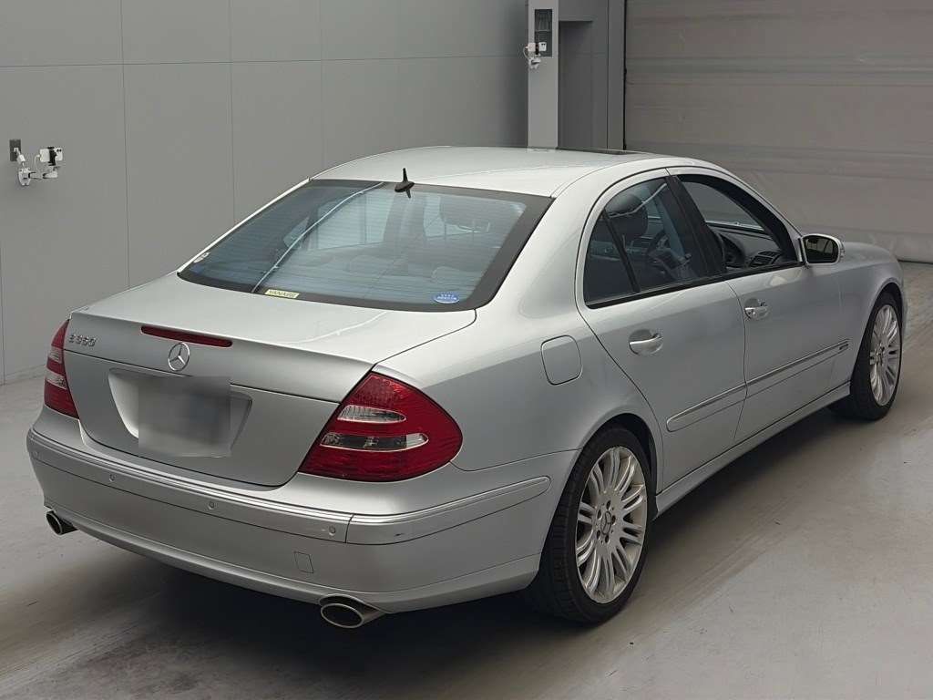 2005 Mercedes-Benz E-Class E350 Avant G Sport ED auction photo 2