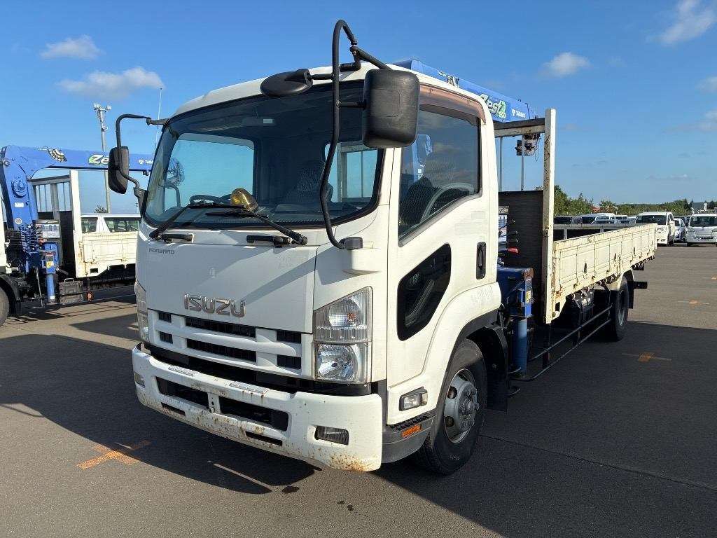 2014 Isuzu Forward Crane included Japan auction vehicle
