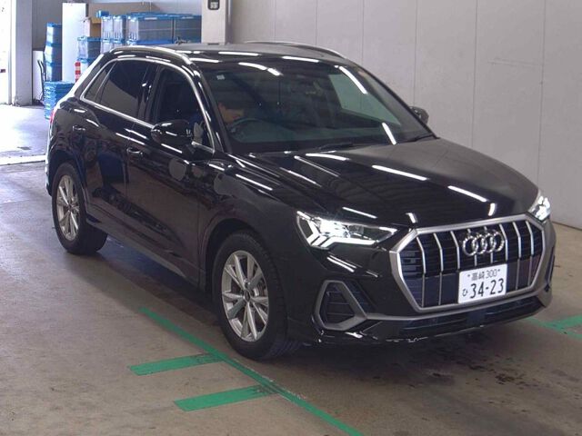 2022 Audi Q3 35TFSI S-Line Japan auction vehicle