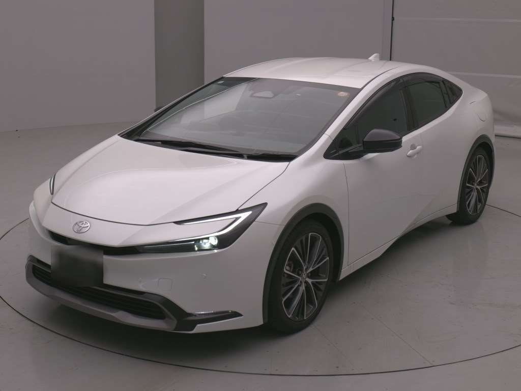 Japan Auction Vehicles 4 2024 Toyota Prius Z auction photo