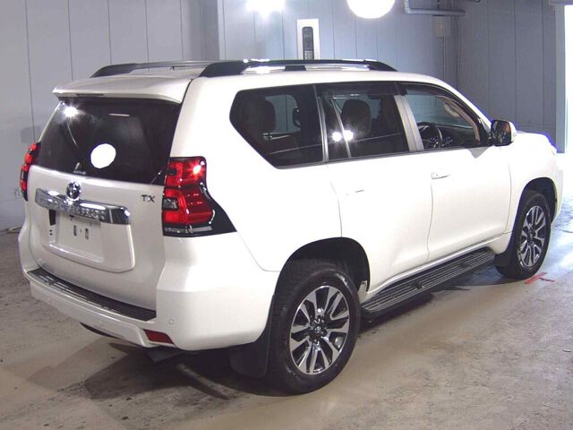 2023 Toyota Land Cruiser Prado TX Lパッケージ 4WD auction photo 5