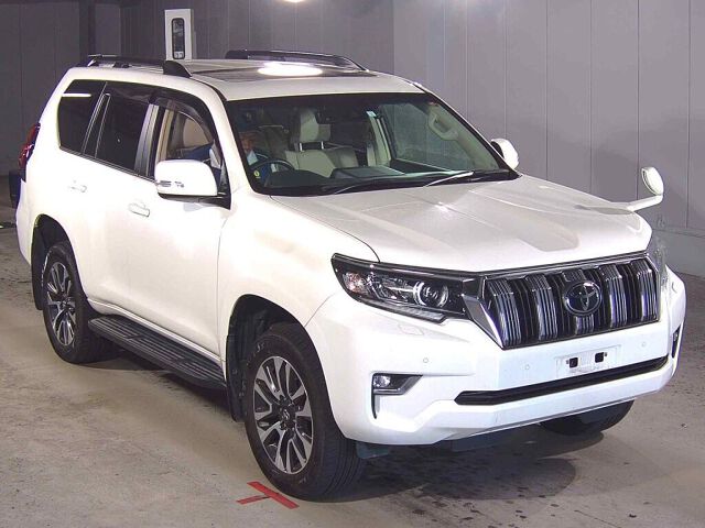 Japan Auction Vehicles 8 2023 Toyota Land Cruiser Prado TX Lパッケージ 4WD auction photo
