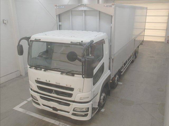 Japan Auction Vehicles 10 2015 Mitsubishi Fuso Wing auction photo