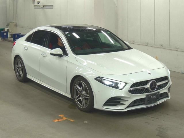 Japan Auction Vehicles 5 2019 Mercedes-Benz A 250 4Mセダン AMGラインAMGレザーEXC-Pア auction photo