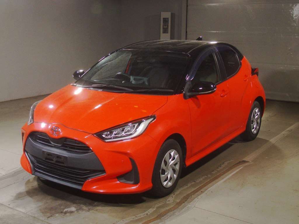 2021 Toyota Yaris G Japan auction vehicle