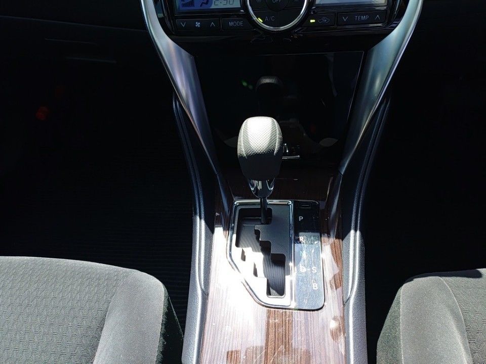 2020 Toyota Allion auction photo 12