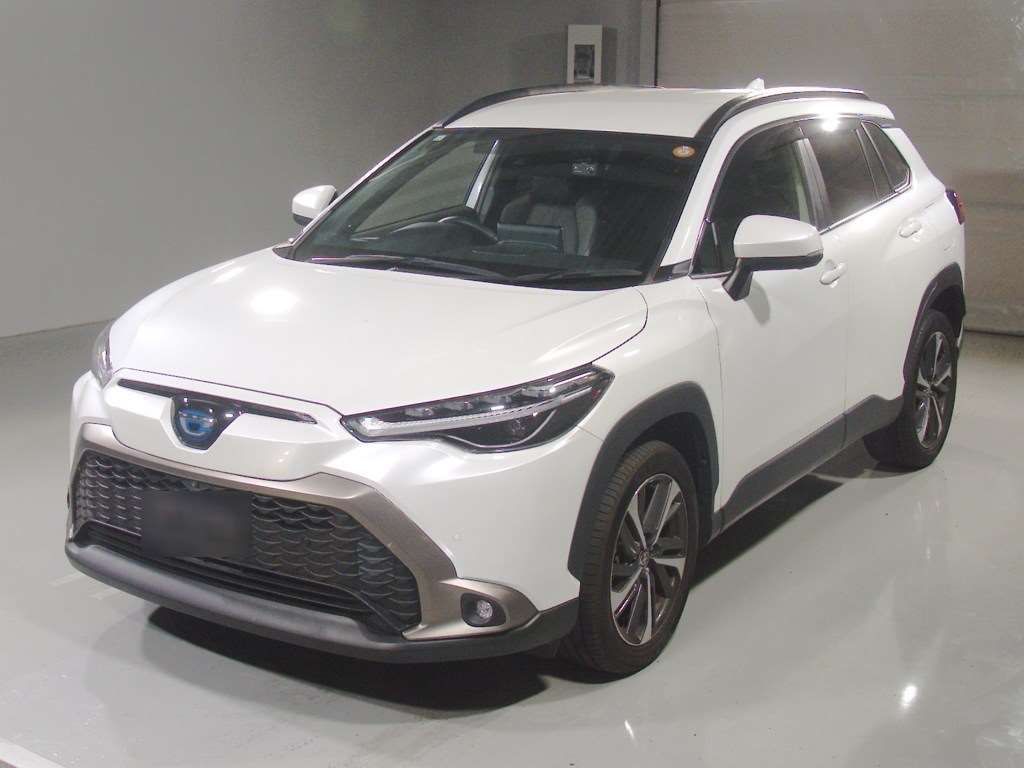 Japan Auction Vehicles 4 2021 Toyota Corolla Cross ハイブリッド Z auction photo