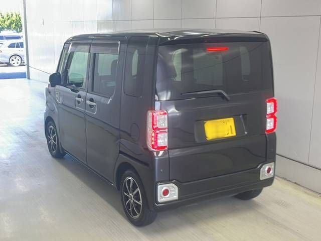 2018 Toyota ピクシスメガ G Turbo SAIII auction photo 3
