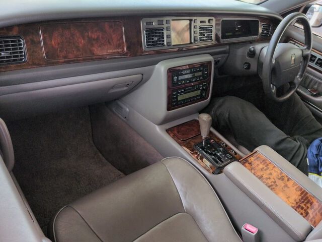 1997 Toyota Century auction photo 3