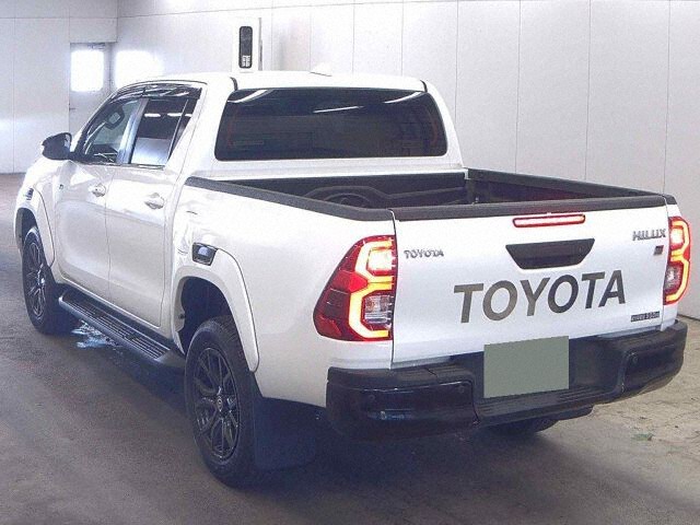 2024 Toyota Hilux Z GRスポーツ 4WD auction photo 2