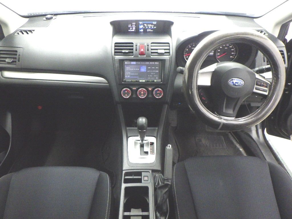 2014 Subaru インプレッサ スポーツ 4WD 2.0i auction photo 3