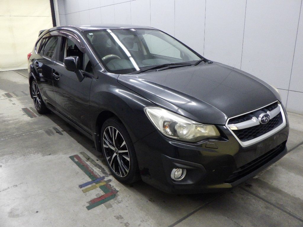 Japan Auction Vehicles 12 2014 Subaru インプレッサ スポーツ 4WD 2.0i auction photo