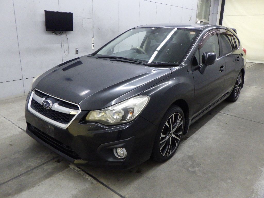 2014 Subaru インプレッサ スポーツ 4WD 2.0i auction photo 4