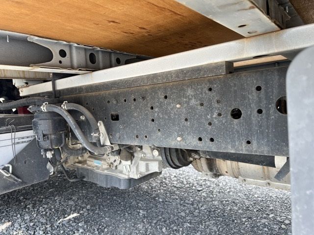 2019 Hino Dutro ヒラ auction photo 12
