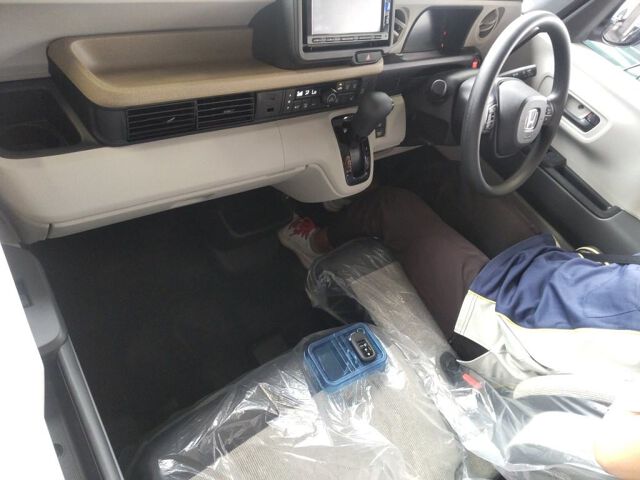 2026 Honda N-BOX Base grade auction photo 3