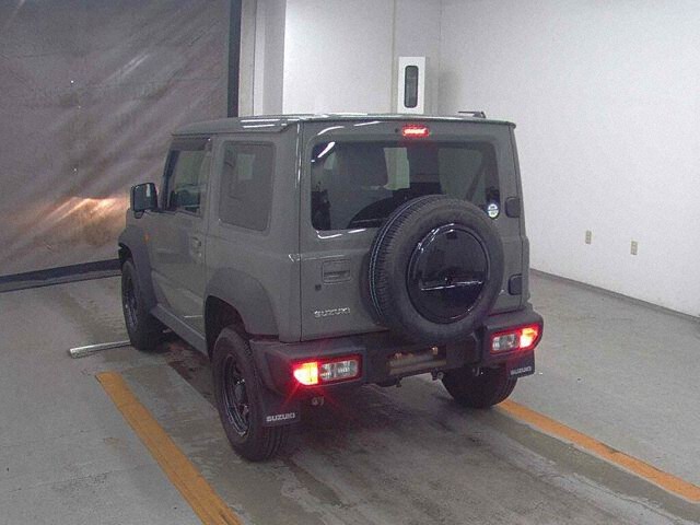 2022 Suzuki Jimny Sierra JL 4WD auction photo 2