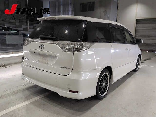 2014 Toyota Estima 4WD アエラス auction photo 2