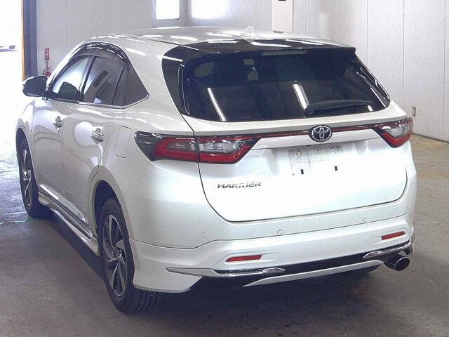 2019 Toyota Harrier progress auction photo 2