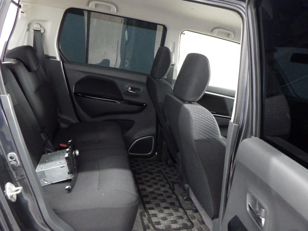 2013 Suzuki Wagon R スティングレーX auction photo 7