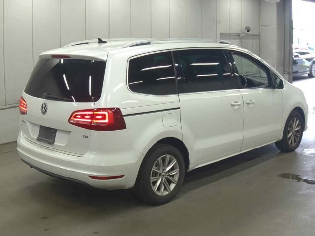 2015 Volkswagen VW シャランTSIコンフォートL auction photo 3