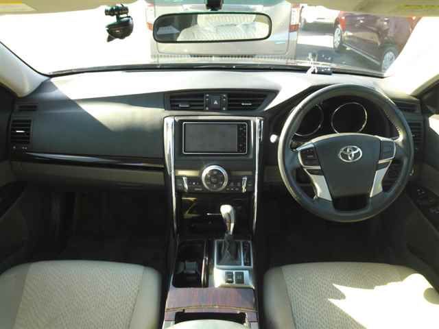 2010 Toyota Mark X 250G Relax Selection auction photo 8
