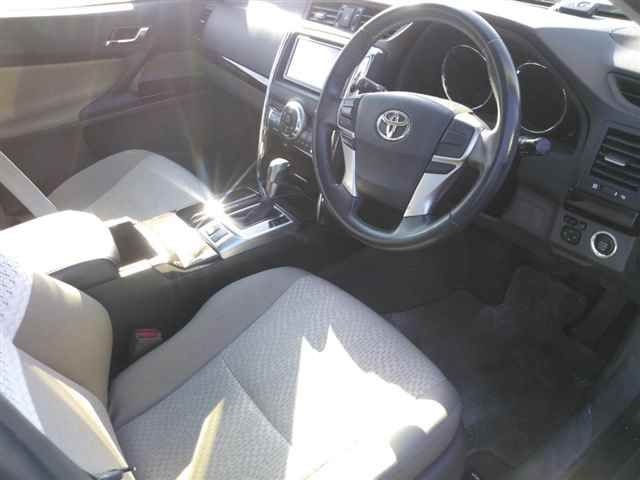 2010 Toyota Mark X 250G Relax Selection auction photo 3