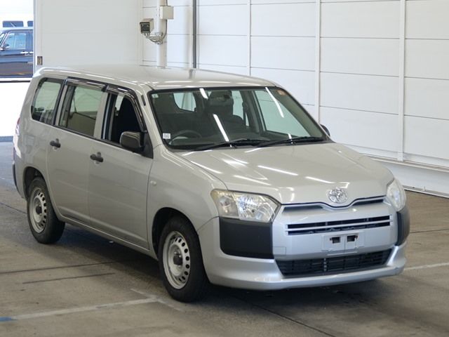 2016 Toyota Succeed バン UL Japan auction vehicle