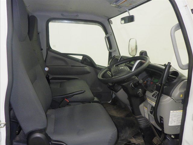 2024 Mitsubishi Fuso Canter dump auction photo 5